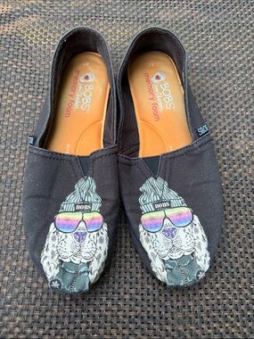 BOBS by Skechers Black Slip-On Dog Graphic Canvas Flats sz 7.5